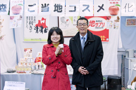写真：弘前さくらまつり出店の様子